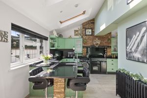 Photo 21- click for photo gallery